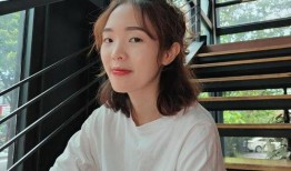 国产与自拍,揭秘我国自拍镜头下的时代风采